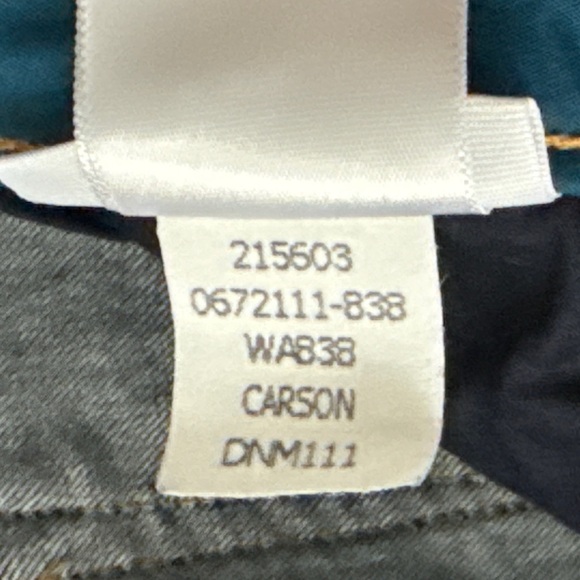 PAIGE Hidden Hills Petite Carson Bootcut Dark Wash Jeans Size 33/ 31 Inch Inseam - Picture 11 of 13